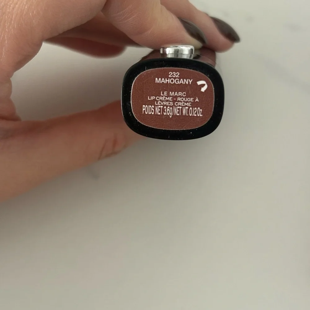 MAC Cosmetics Bold Red Lipstick - Picture 5 of 8